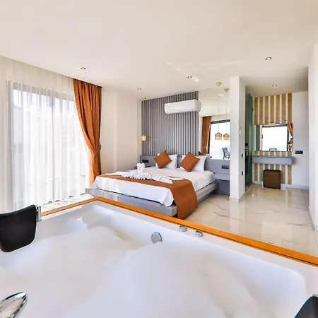 5 Star With 4 Bedrooms Antalya 1052 * Kalkan