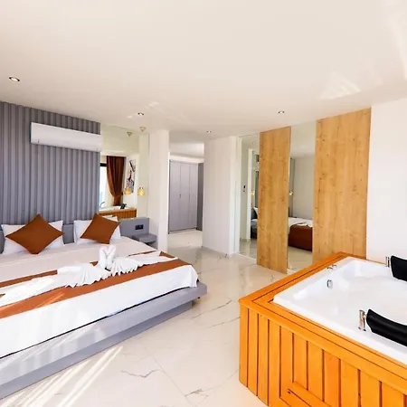 5 Star With 4 Bedrooms Antalya 1052 Villa