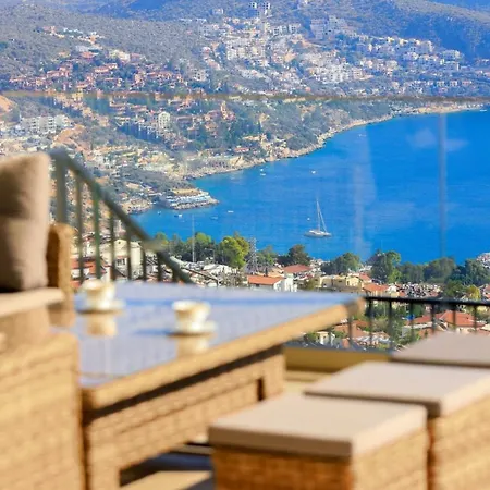 5 Star With 4 Bedrooms Antalya 1052 *