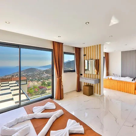 5 Star With 4 Bedrooms Antalya 1052 *