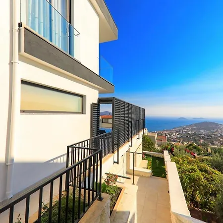 5 Star With 4 Bedrooms Antalya 1052 Kalkan