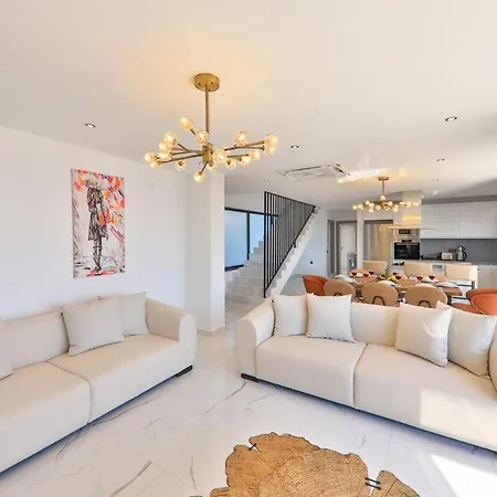 5 Star With 4 Bedrooms Antalya 1052 Villa Kalkan
