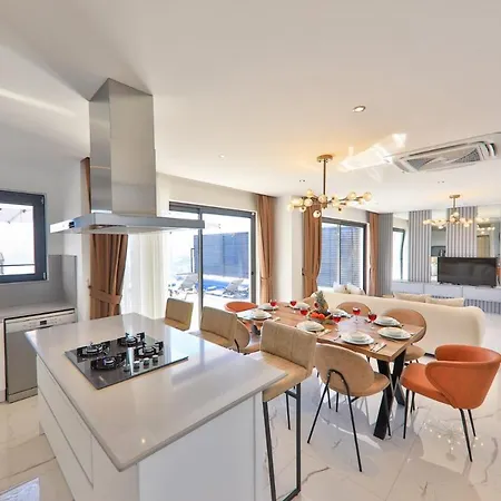 5 Star With 4 Bedrooms Antalya 1052 Villa *